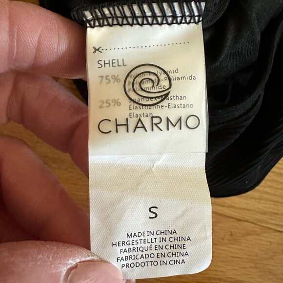 NWT Charmo Scalloped Ribbed One Piece Swimsuit Size Small - Picture 14 of 16